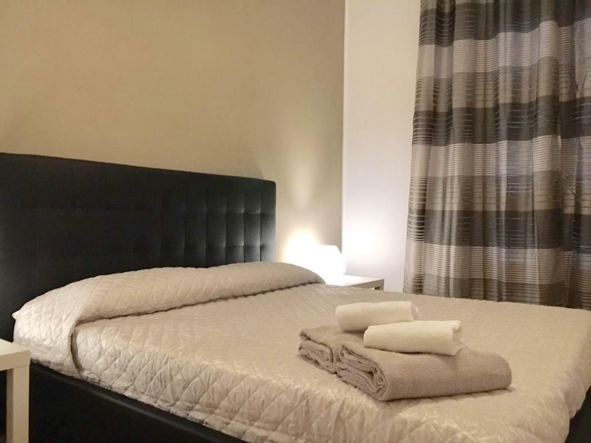 Apartment In Duomo ميلان المظهر الخارجي الصورة